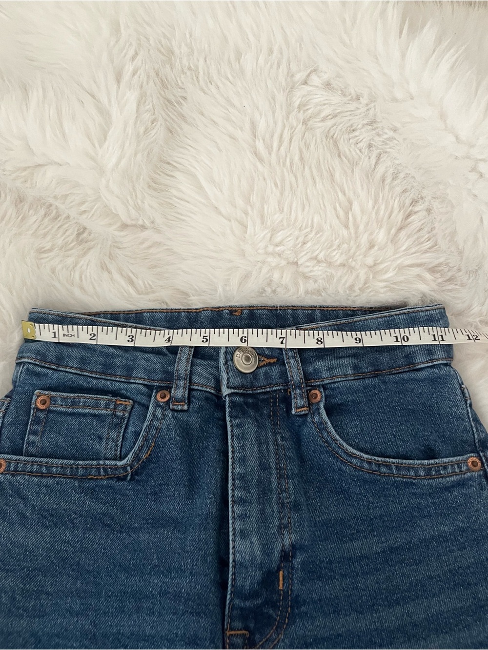 H&M Women's Dark Blue Straight-Leg Jeans with Raw Hem Look - Picture 5 of 7